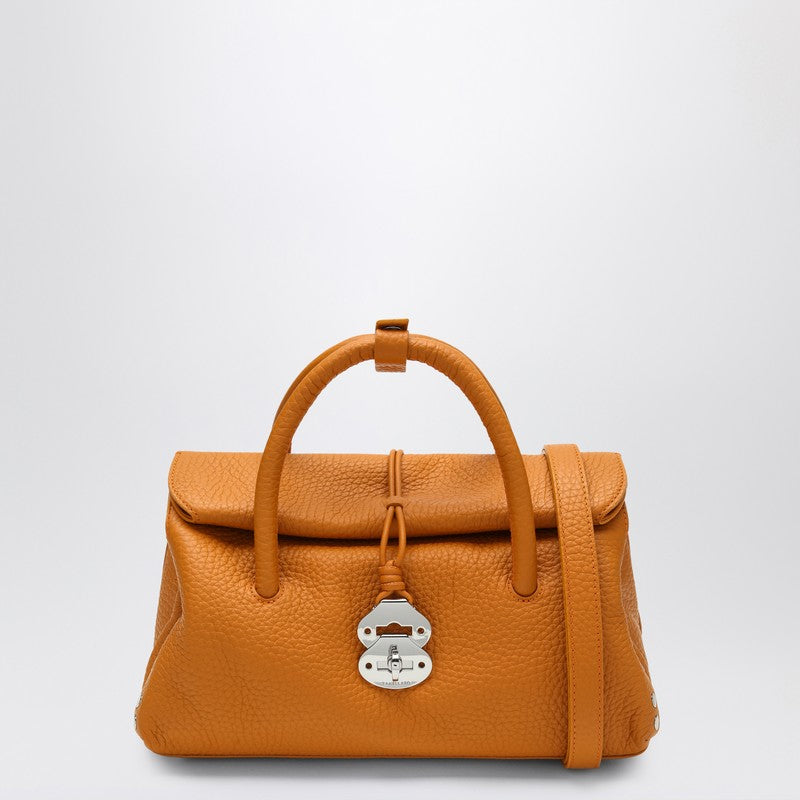 Front view with bag zipped and handles upright.