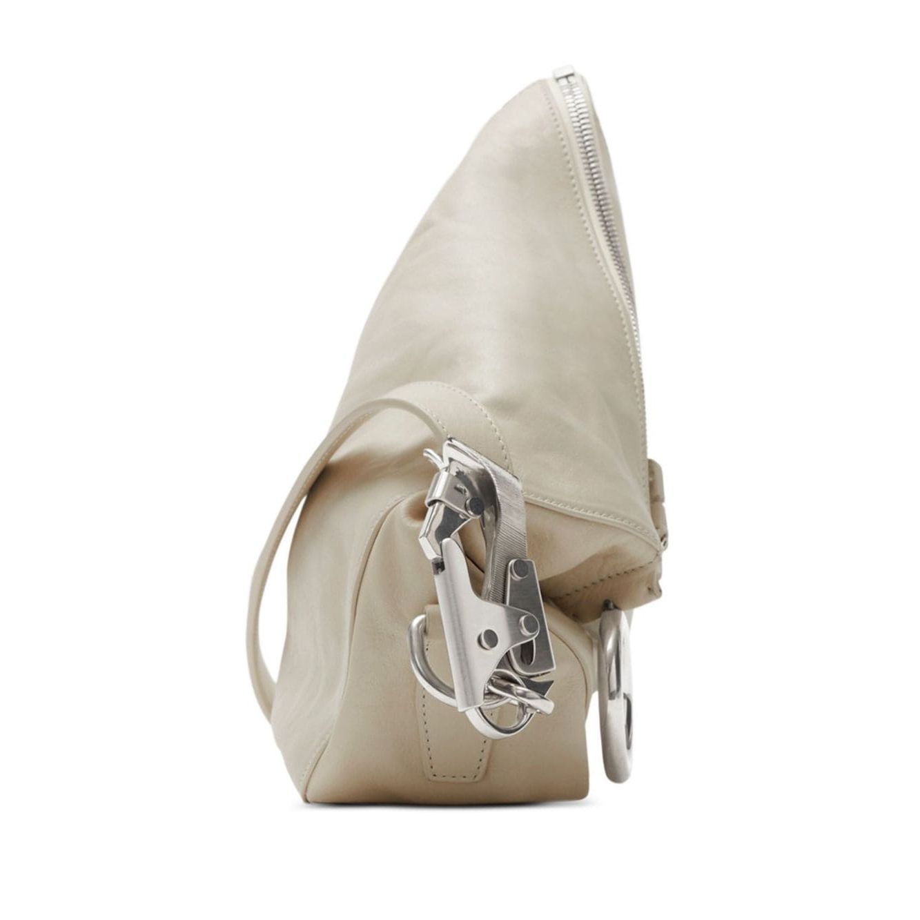 Front view with bag zipped and handles upright.