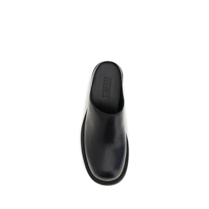 MM6 Black Calf Leather Bos Taurus Mules