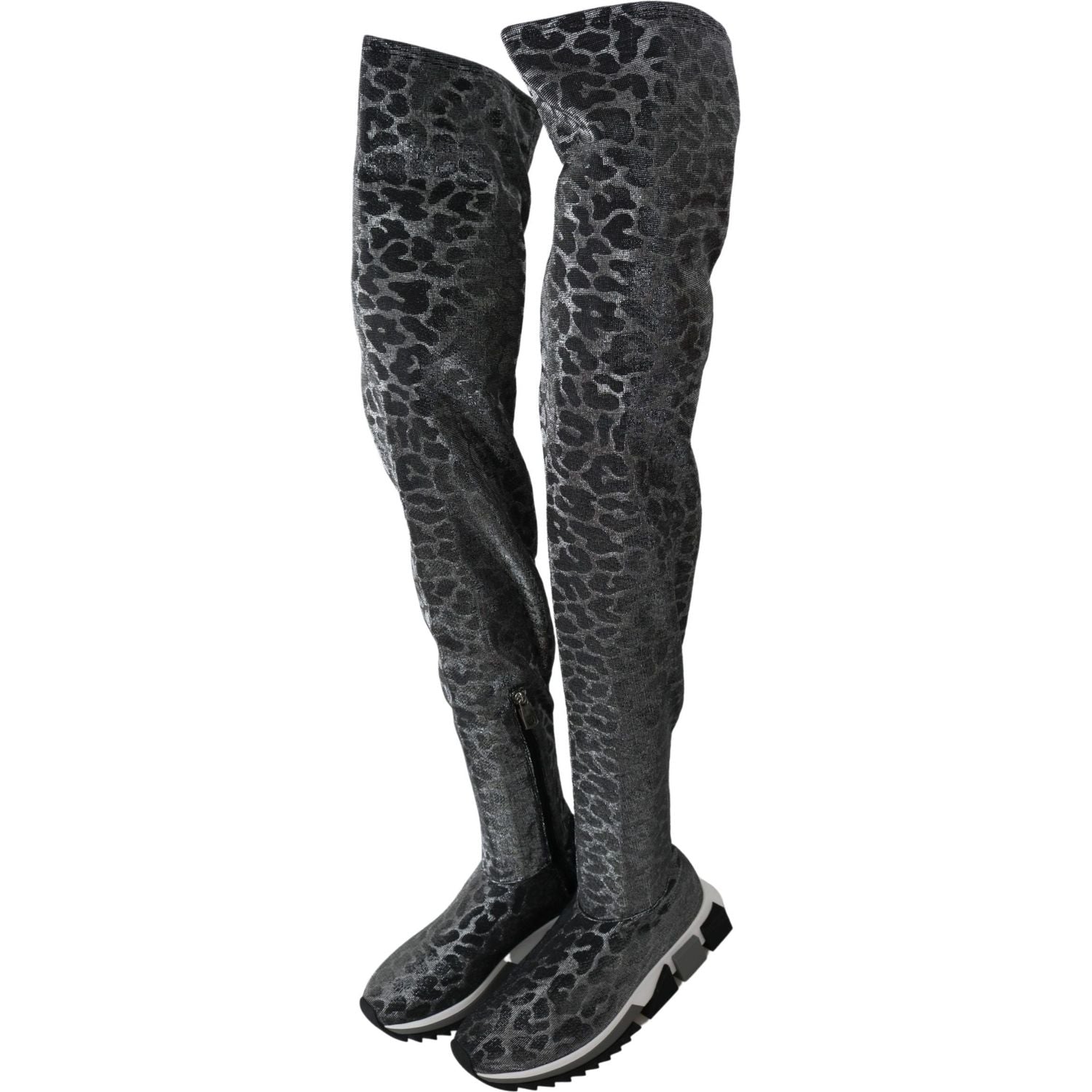 حذاء أنيق بنقشة جلد النمر فوق الركبة من دولتشي آند غابانا