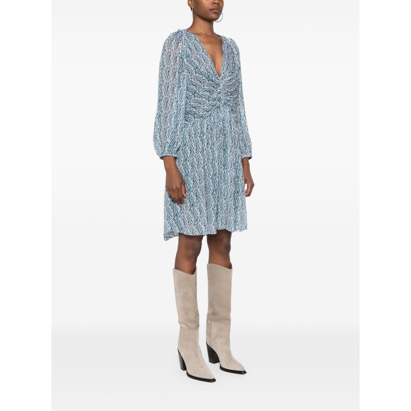 فساتين ايرو باللون الازرق الشفاف