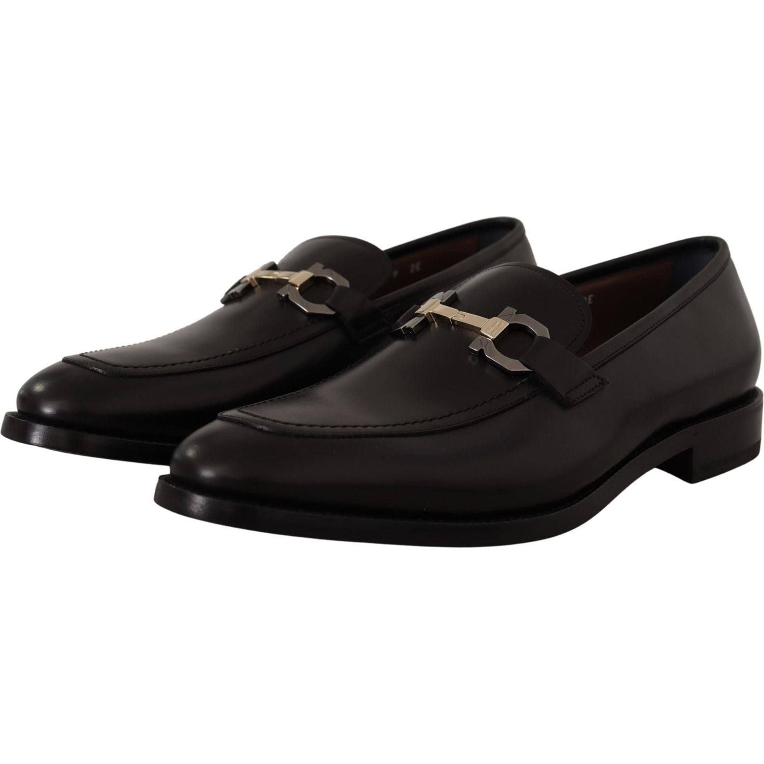 حذاء سلفاتوري فيراغامو من الجلد الأسود الناعم Gancio Bit Loafers