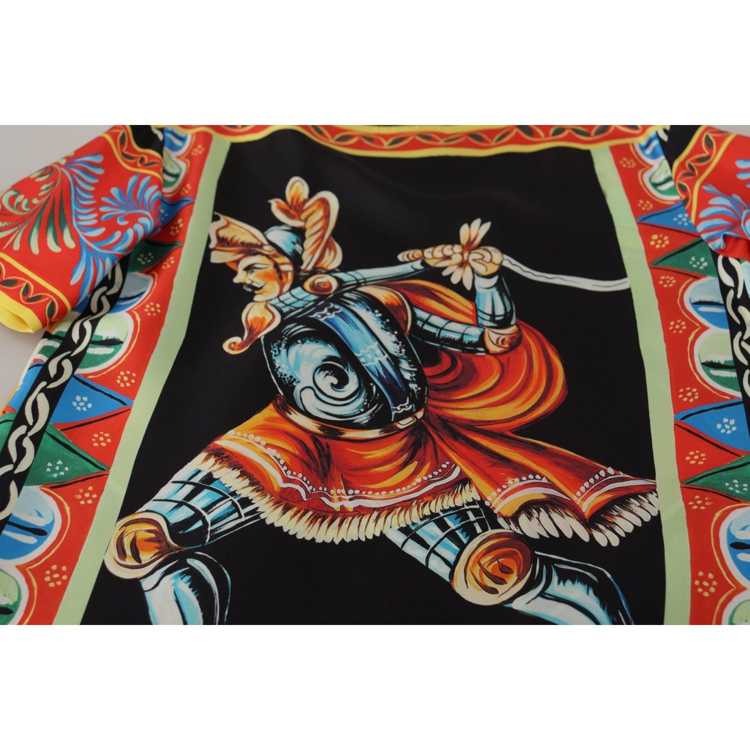 بلوزة من الحرير متعدد الألوان من دولتشي آند غابانا