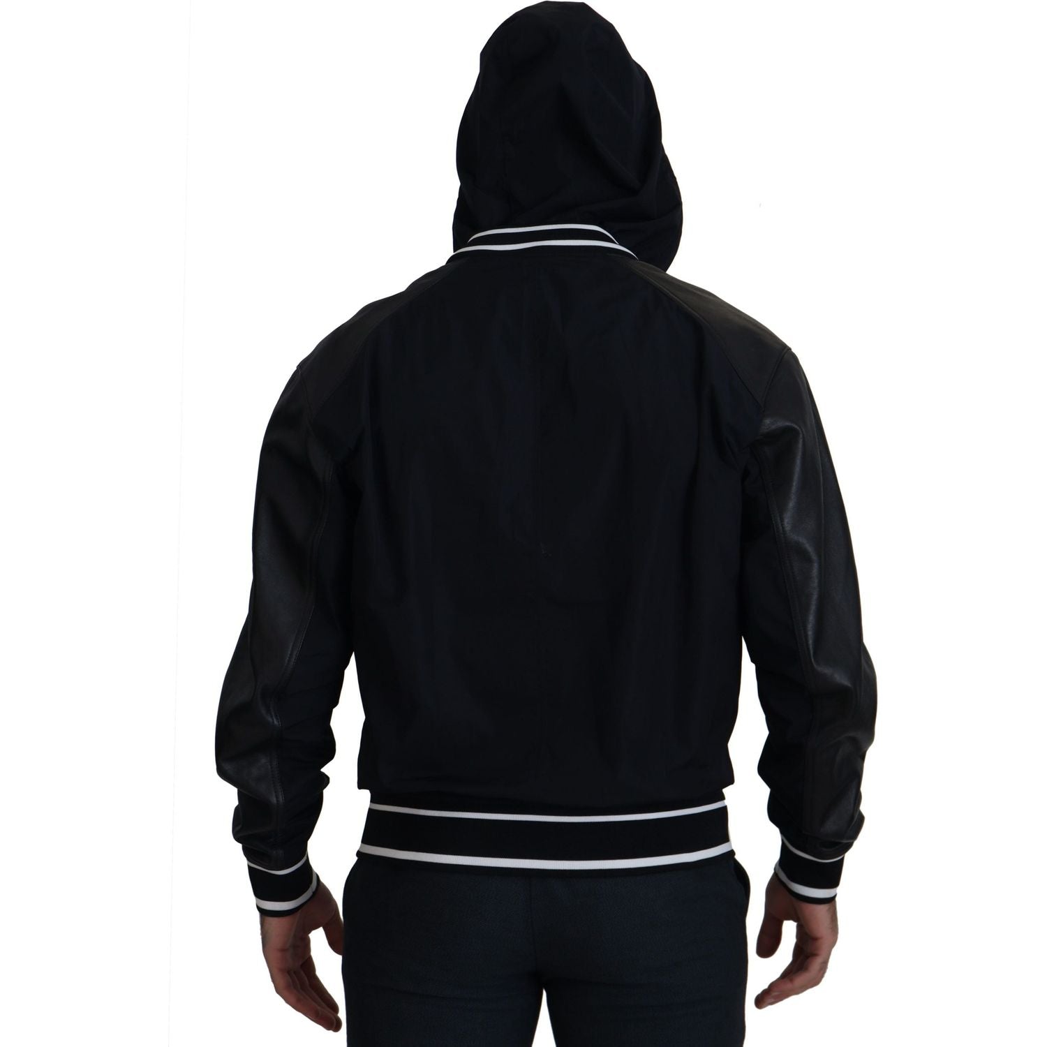 سترة بومبر أنيقة باللون الأسود من دولتشي آند غابانا