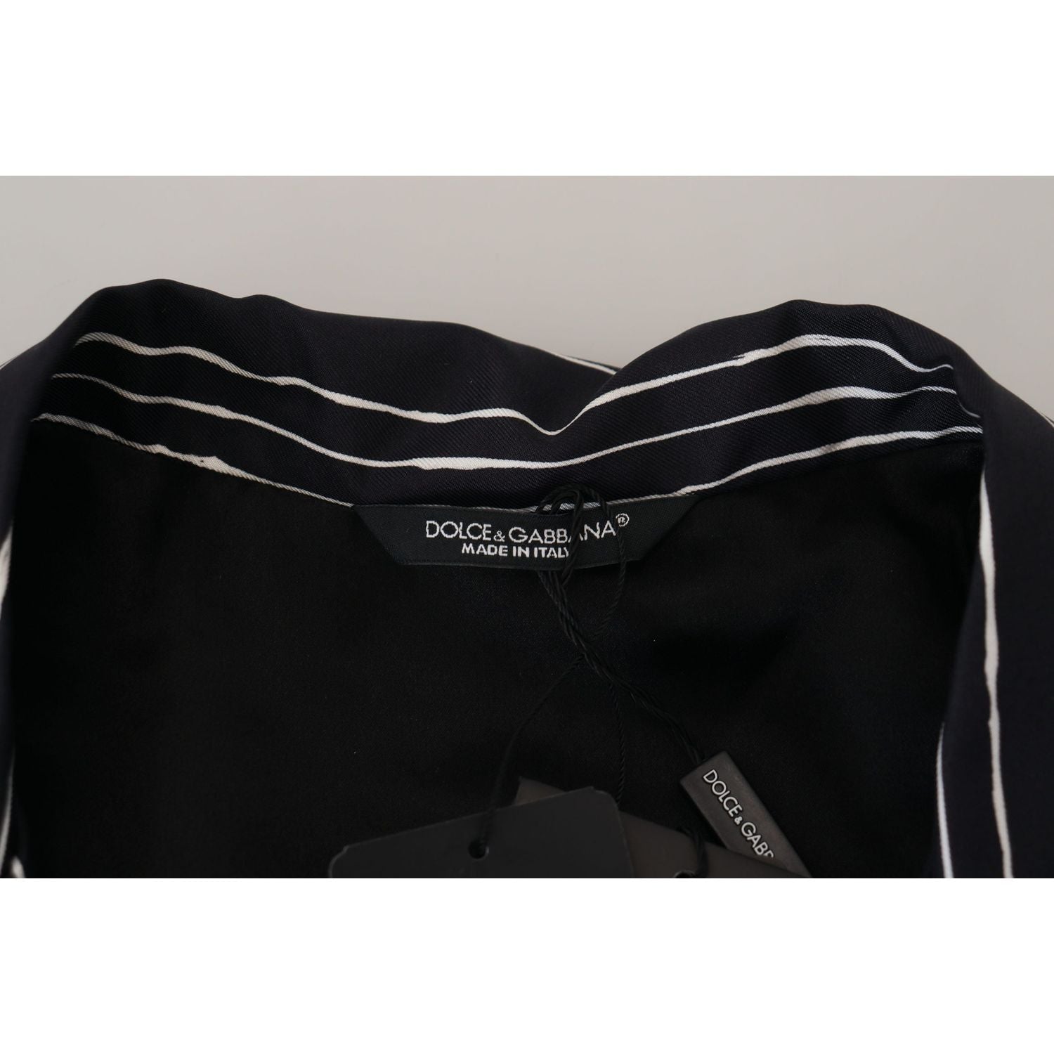 سترة نوم أنيقة من الحرير من دولتشي آند غابانا