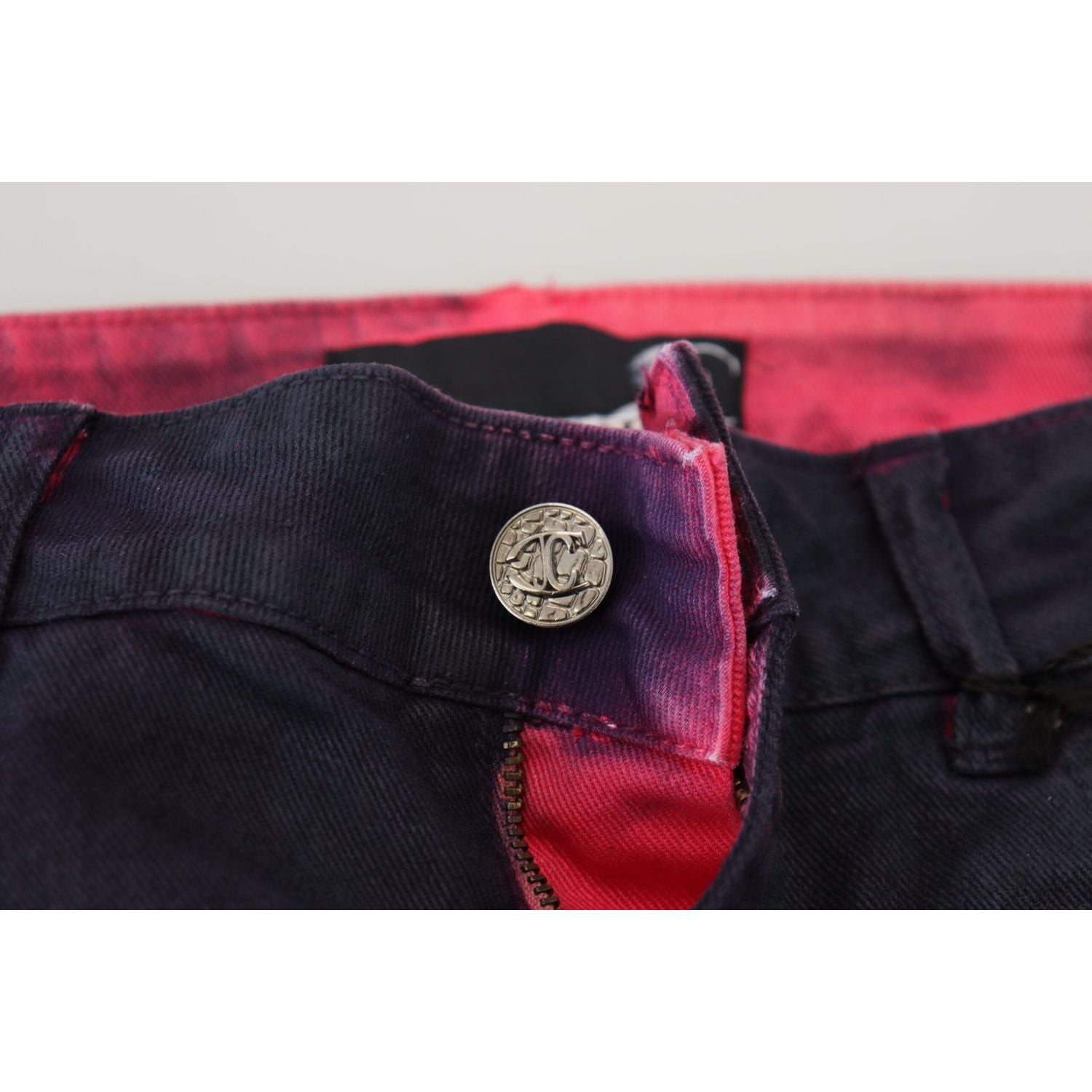 بنطال جينز أسود أنيق بخصر منخفض من Just Cavalli