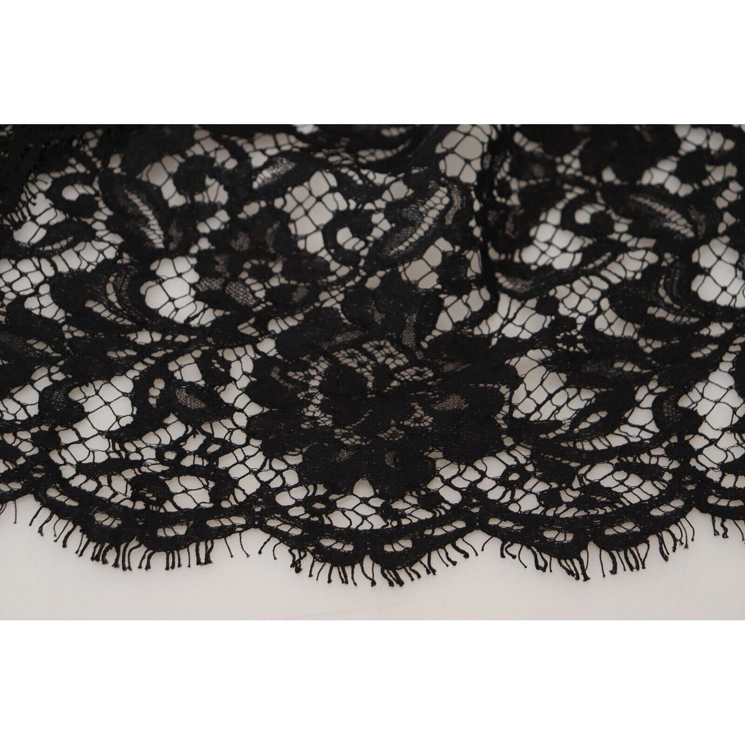 فستان دولتشي آند غابانا الأنيق المصنوع من الدانتيل باللون الأسود