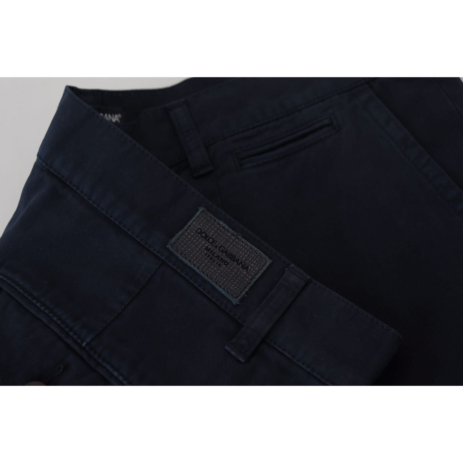 فستان شينو أنيق من دولتشي آند غابانا باللون الأزرق