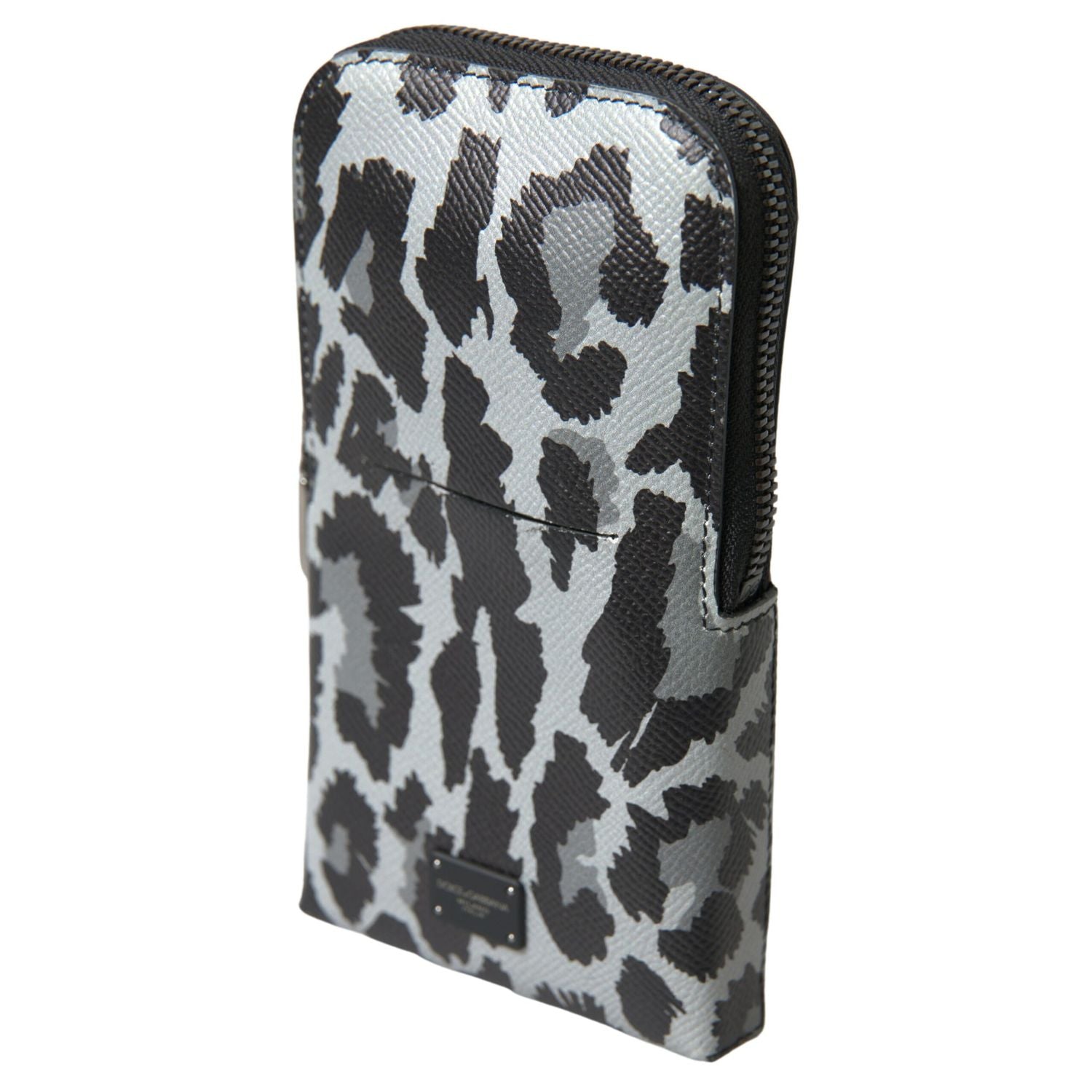 حقيبة كروس بودي جلدية أنيقة من دولتشي آند غابانا