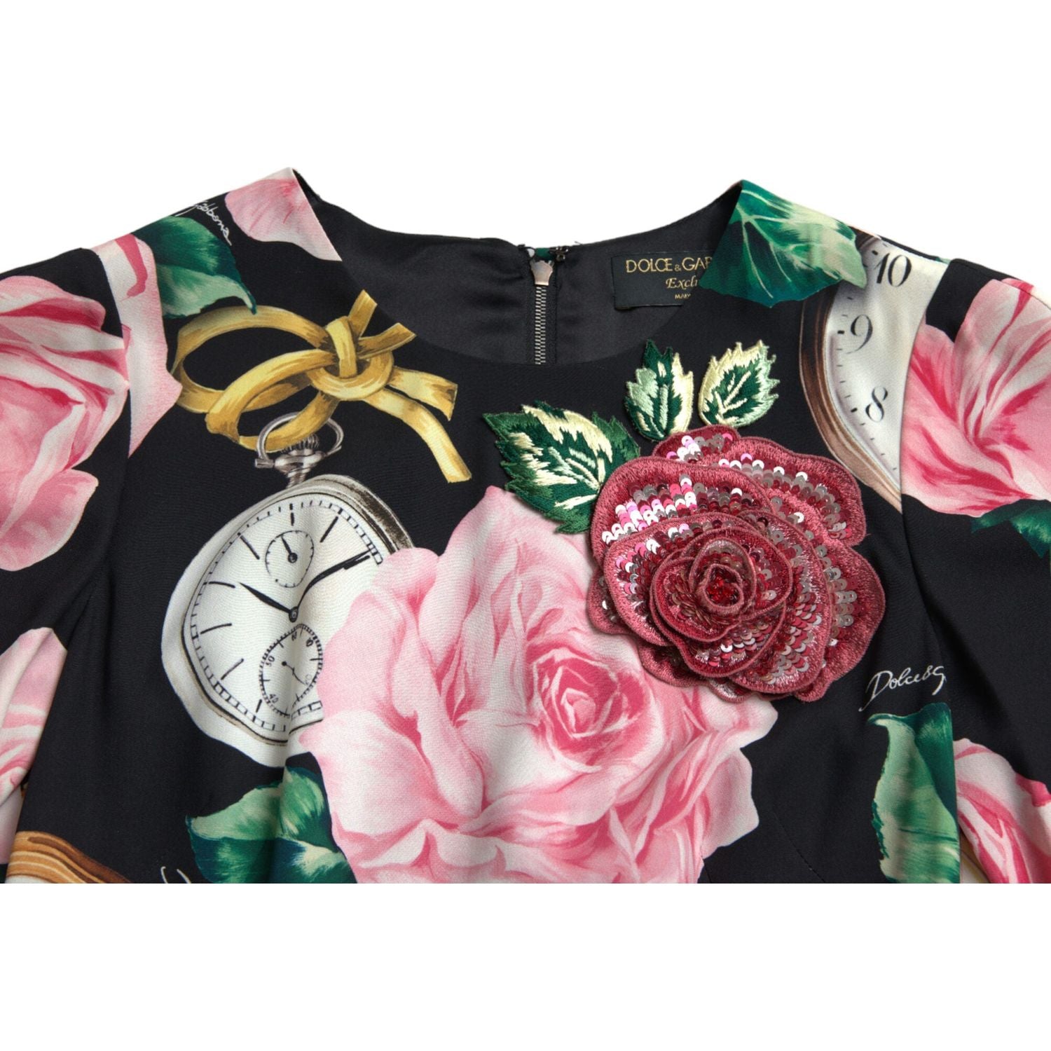 فستان دولتشي آند غابانا الساحر ذو التصميم الزهري على شكل حرف A مع تفاصيل الترتر