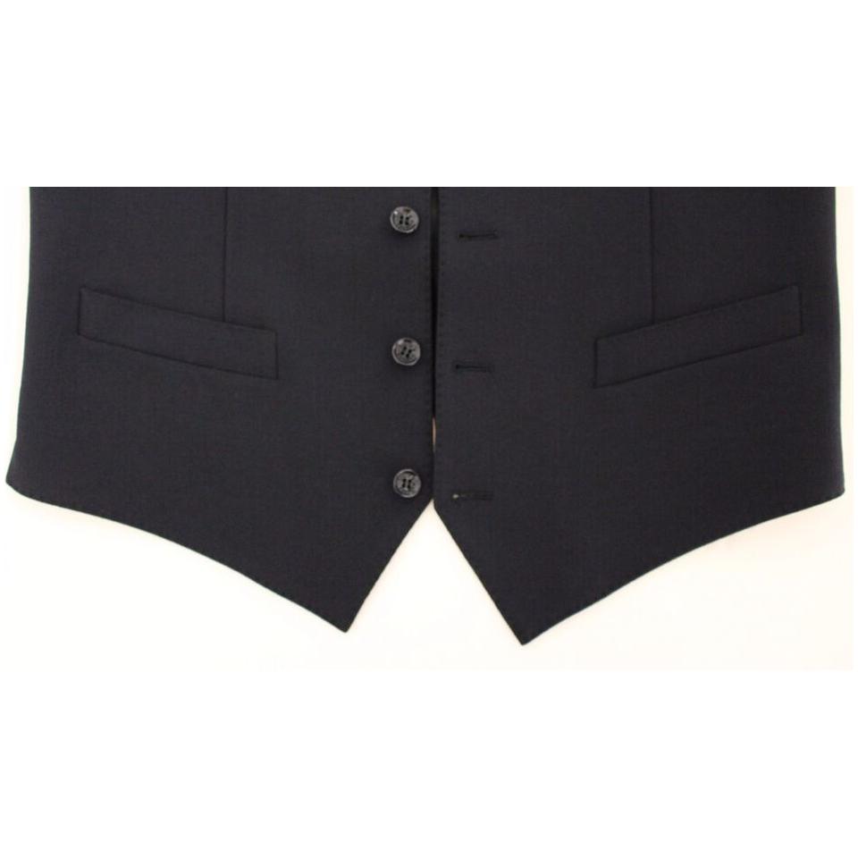 سترة أنيقة من الصوف باللون الأزرق من دولتشي آند غابانا