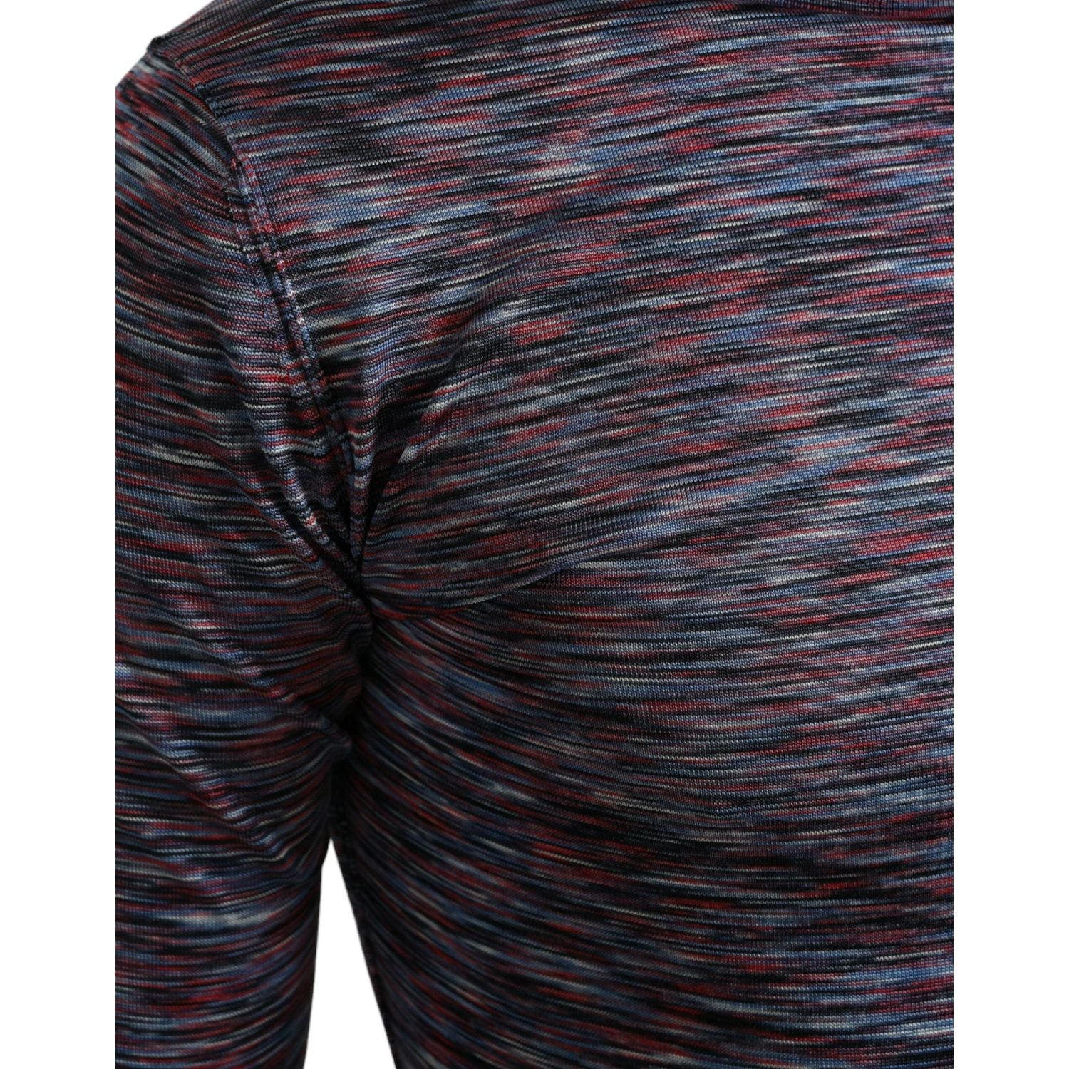 سترة أنيقة بياقة مدورة من دولتشي آند غابانا باللون الأزرق والأرجواني