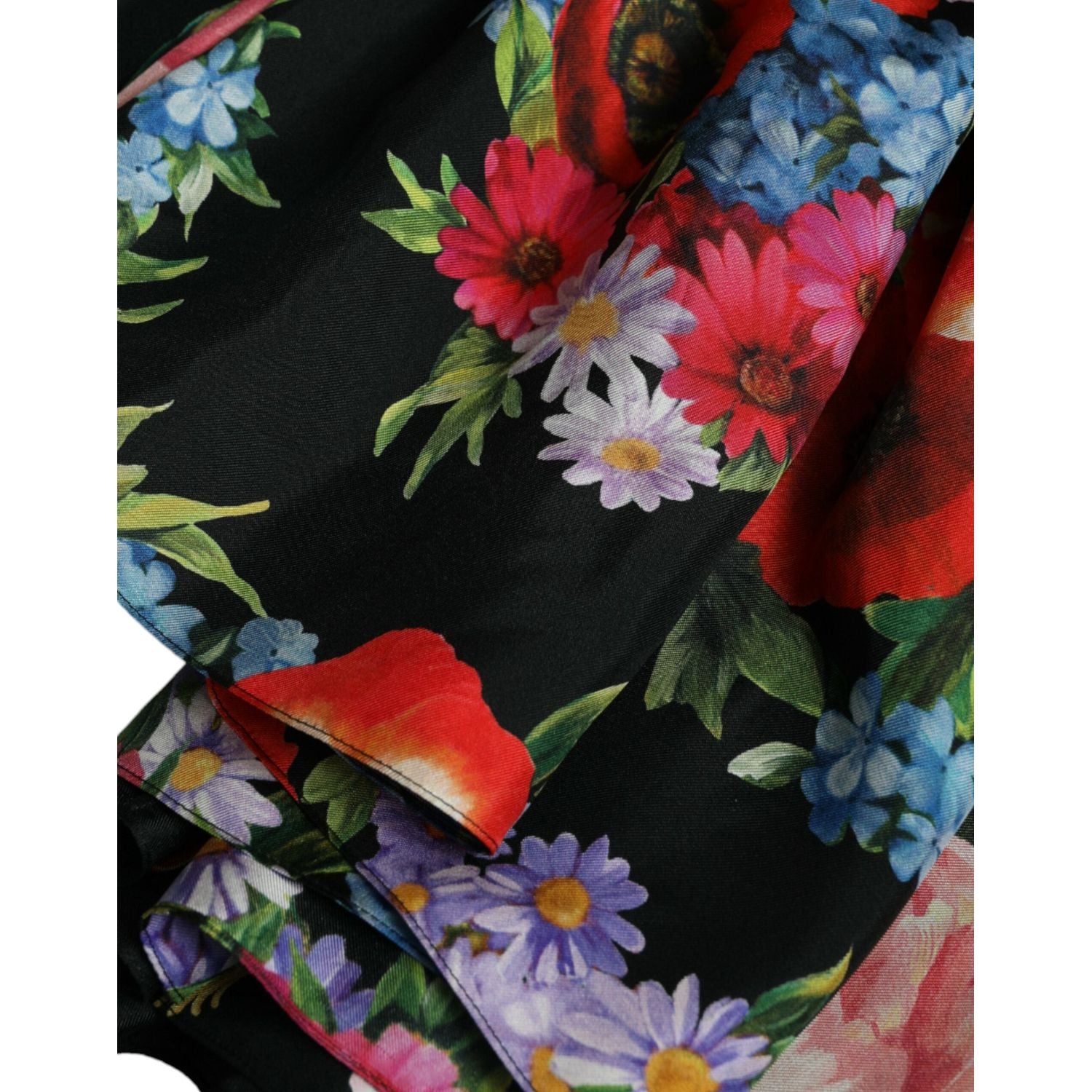 فستان ماكسي حريري أنيق مزين بالزهور من دولتشي آند غابانا