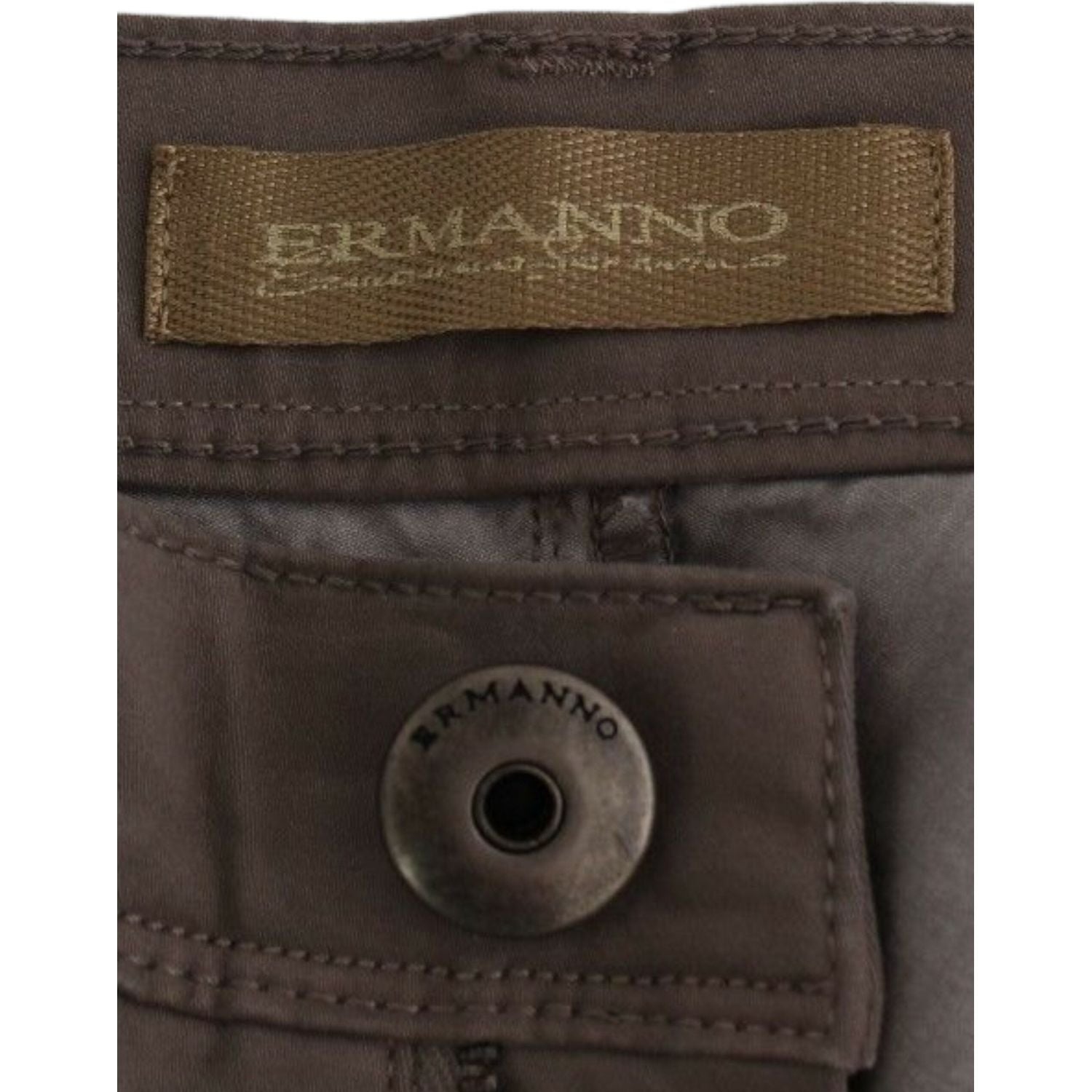 بنطلون جينز ضيق باللون البني الفاتح من Ermanno Scervino لإطلالة راقية
