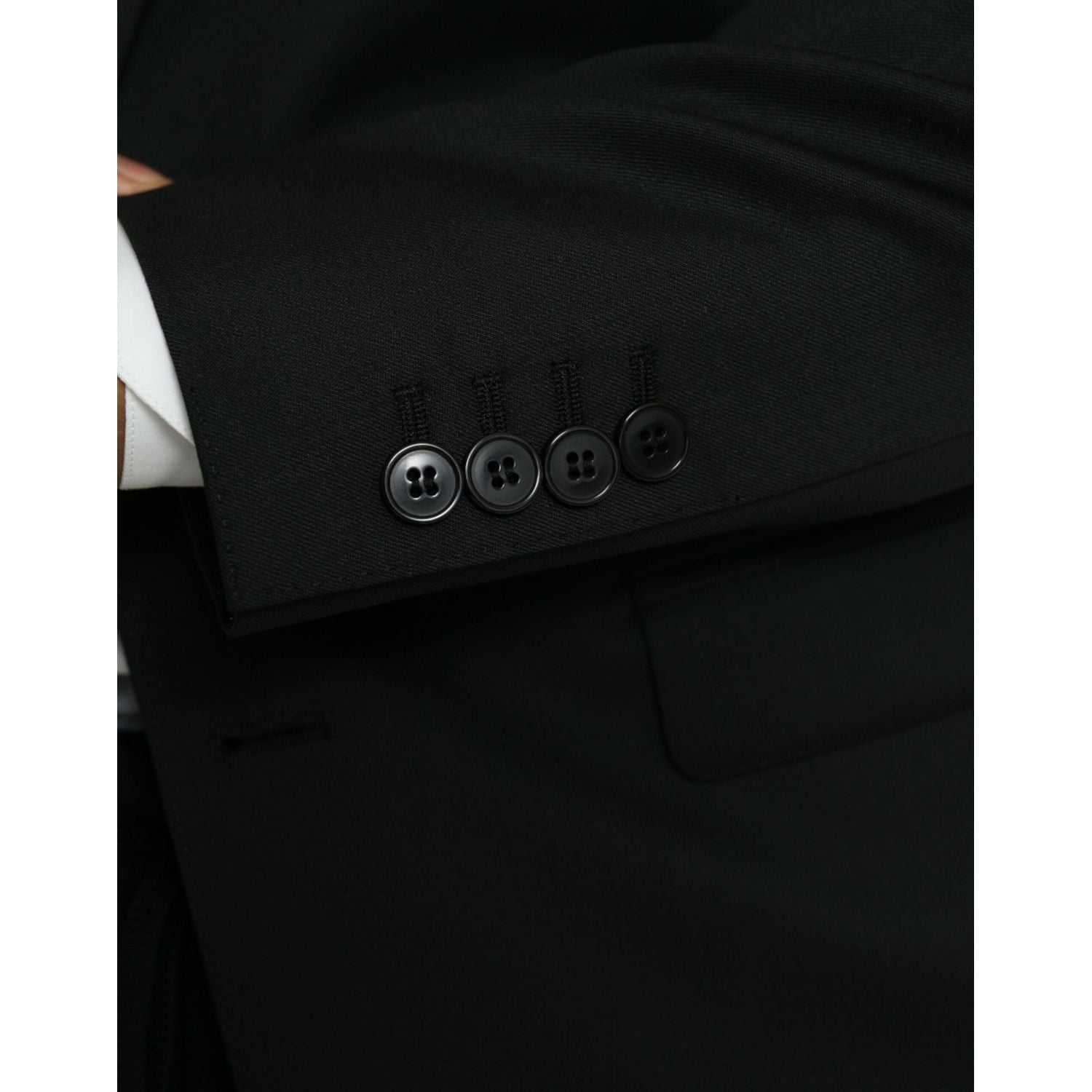 بليزر مارتيني من الصوف الأسود بصف أزرار واحد من دولتشي آند غابانا