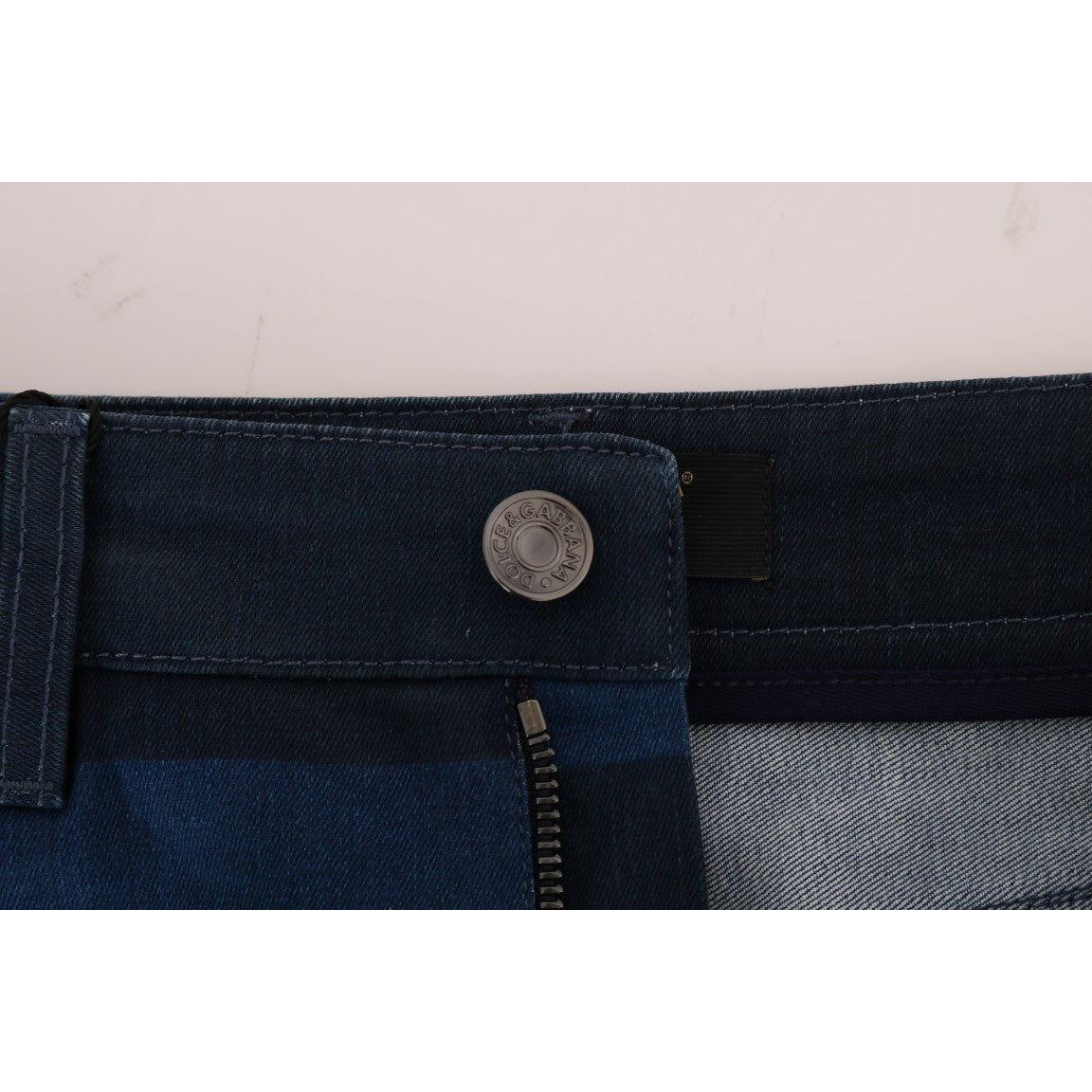 تنورة قصيرة من قماش الدنيم باللون الأزرق الأنيق من دولتشي آند غابانا