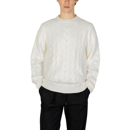 Hamaki-Ho White Marabou Sweatshirt