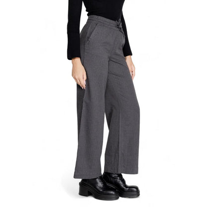 Jacqueline De Yong Gray Cotton Pant