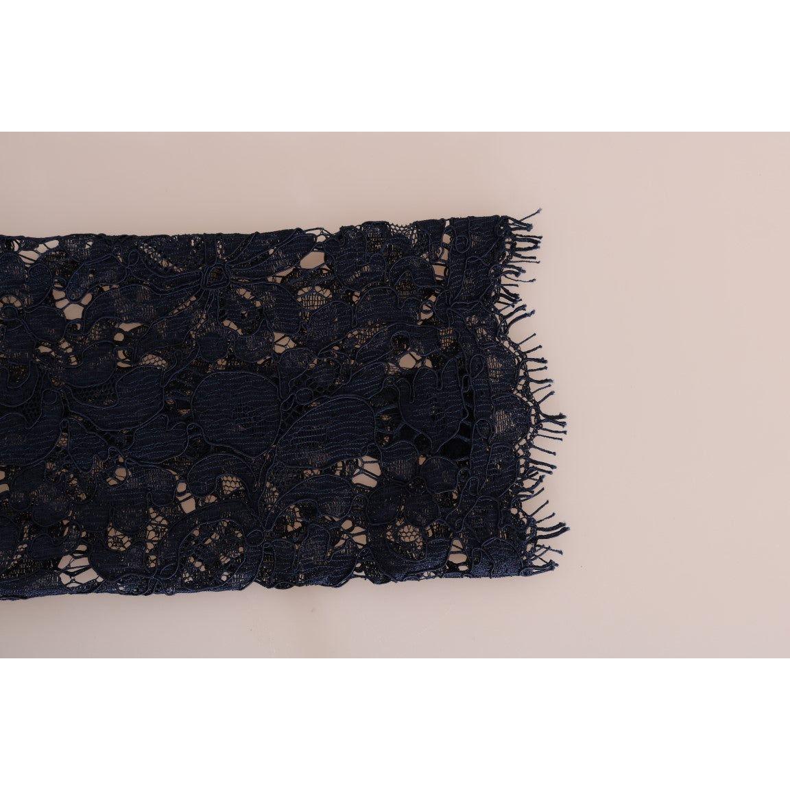 فستان دولتشي آند غابانا الأنيق من الدانتيل المزهر