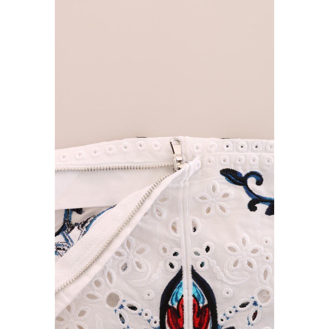 دولتشي آند غابانا Majolica المطرزة كابري الأناقة