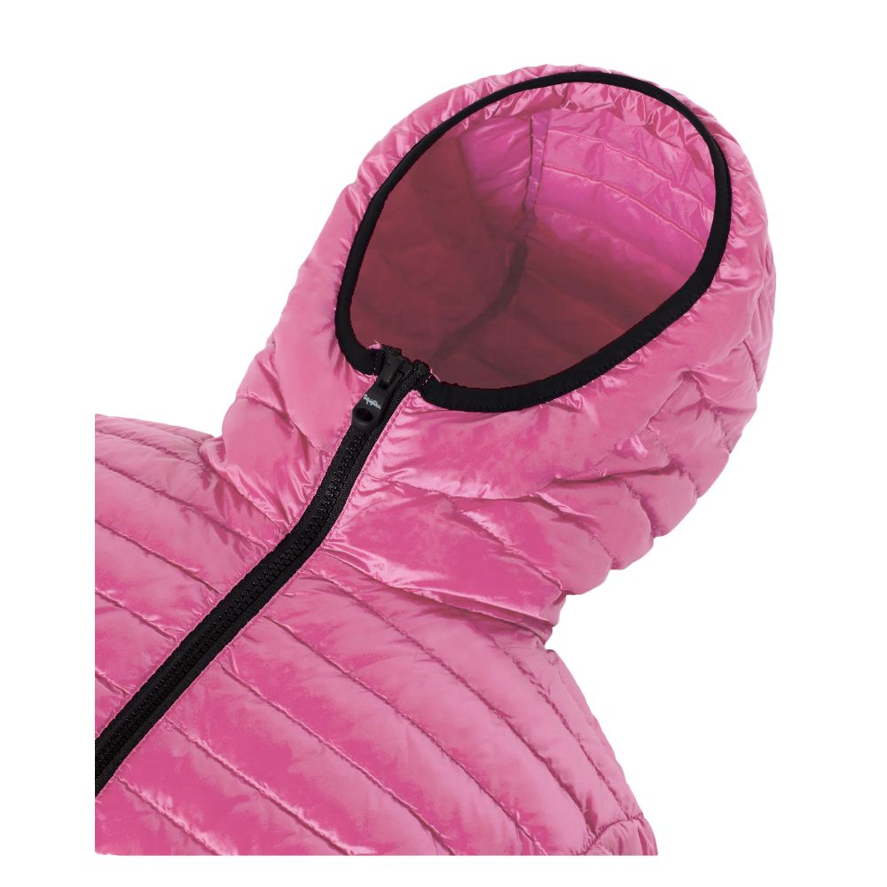 Front view with bag zipped and handles upright.