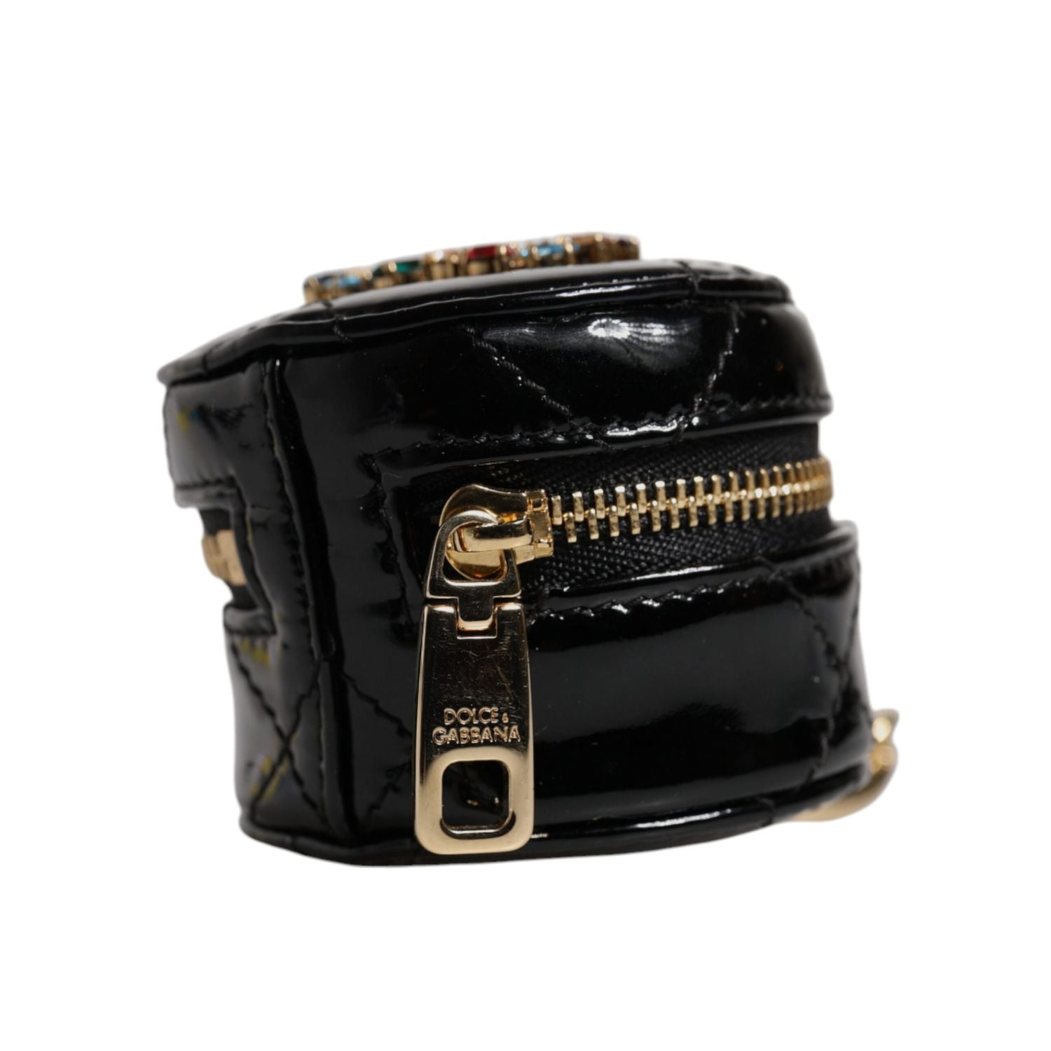 Front view with bag zipped and handles upright.
