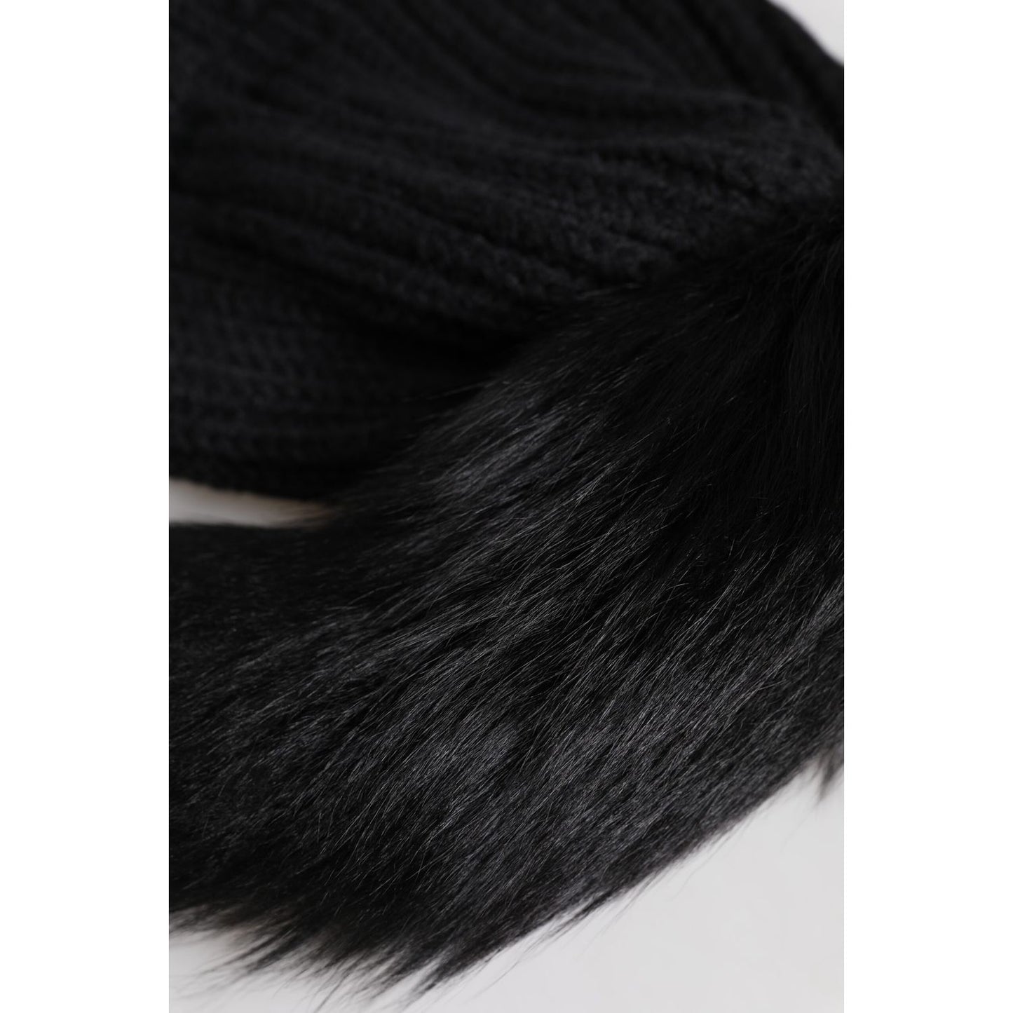Dolce & Gabbana Black Acrylic Knitted Fur Winter Beanie Hat