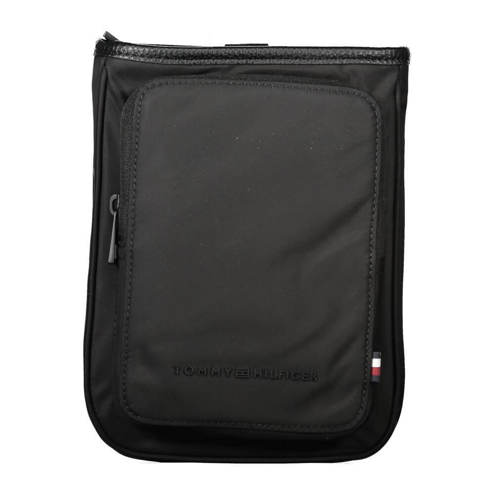 Front view with bag zipped and handles upright.
