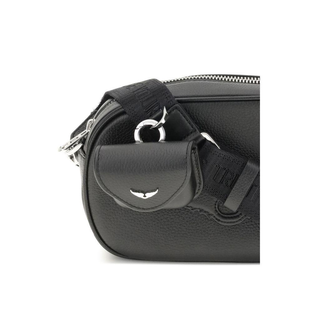 Front view with bag zipped and handles upright.