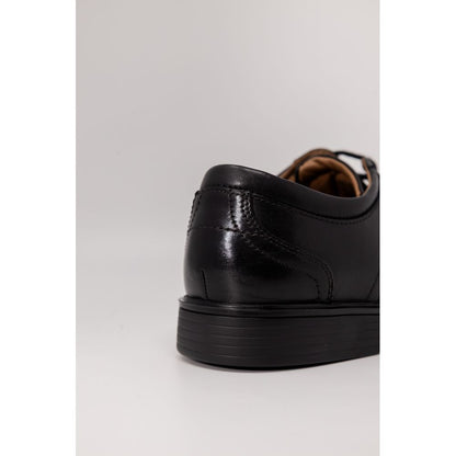 Clarks Black Leather Oxfords And Derbies 1728,71956299936,Black,Clarks,EU41.5/US8.5,EU42.5/US9.5,EU42/US9,Men,New with tags,Oxfords and Derbies - Shoes,Shoes