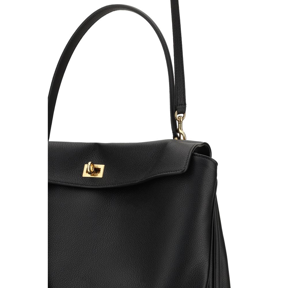 Front view with bag zipped and handles upright.