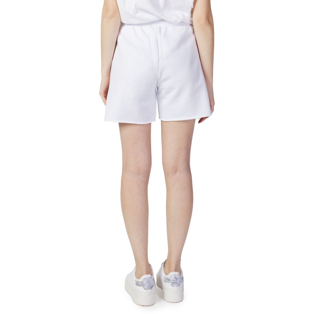 Back view of a model wearing Blauer White Cotton Joggers Workout Pant, showcasing relaxed fit and practical pockets for everyday wear.