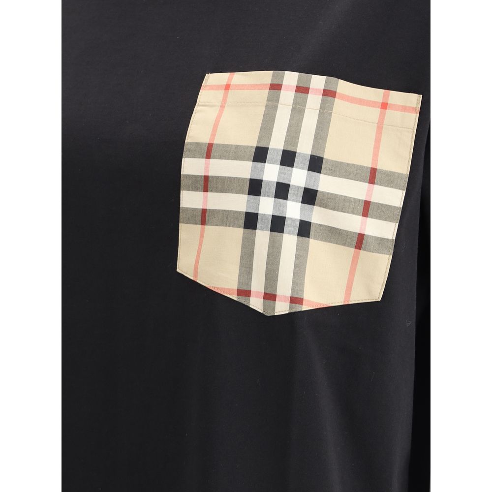 Burberry Black Cotton T-Shirt with Archive Check pocket, ribbed crew neck, monochrome pattern, oversize fit, 100% cotton, AW25.