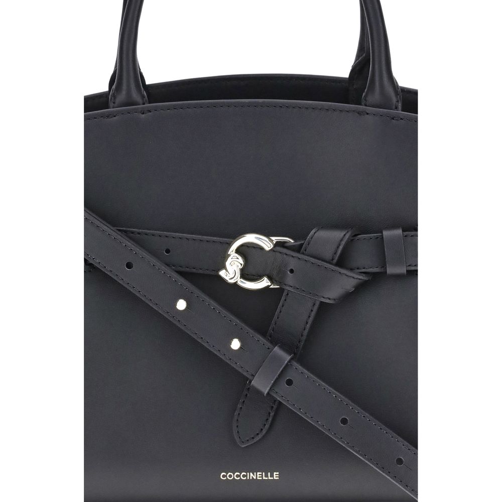 Front view with bag zipped and handles upright.