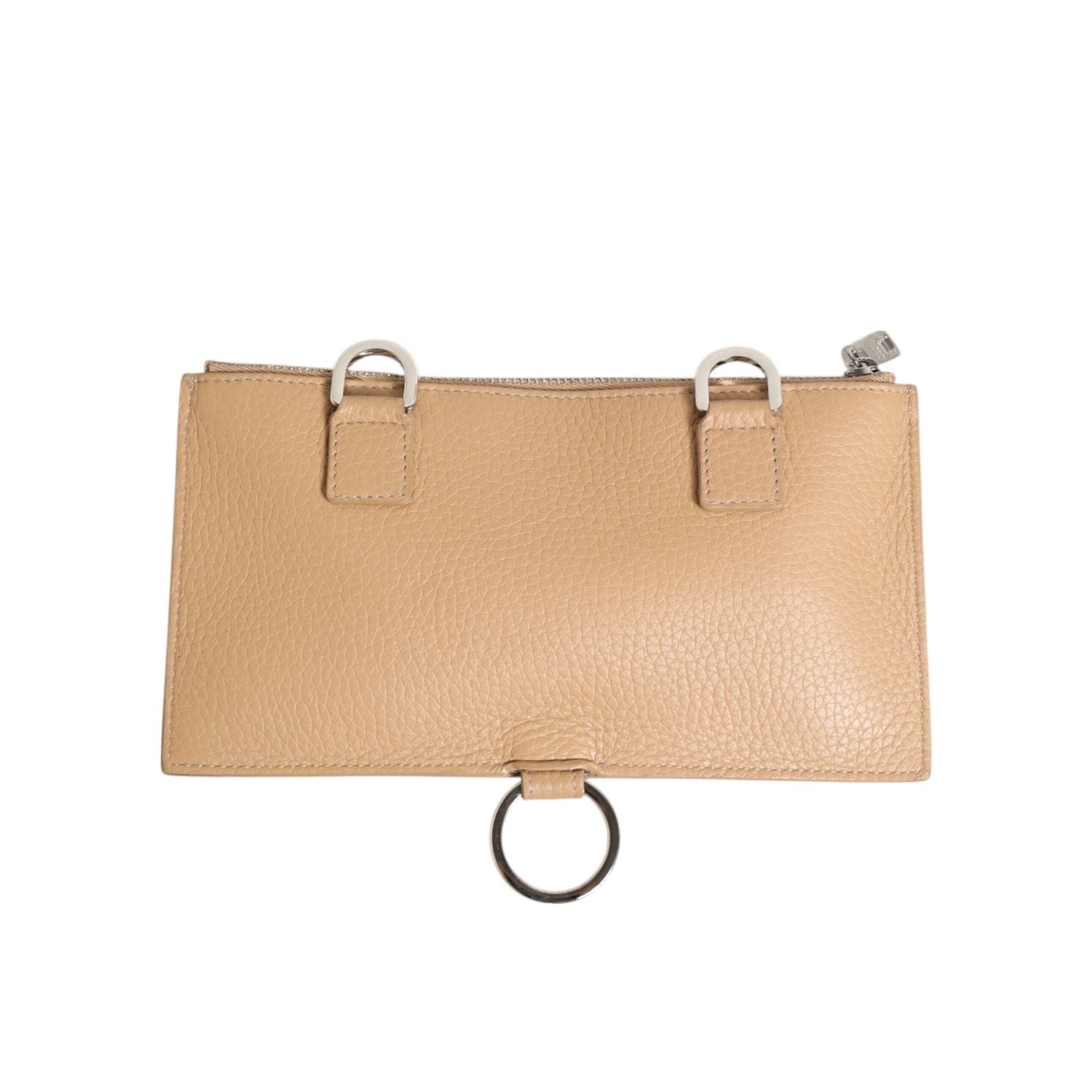 Front view with bag zipped and handles upright.
