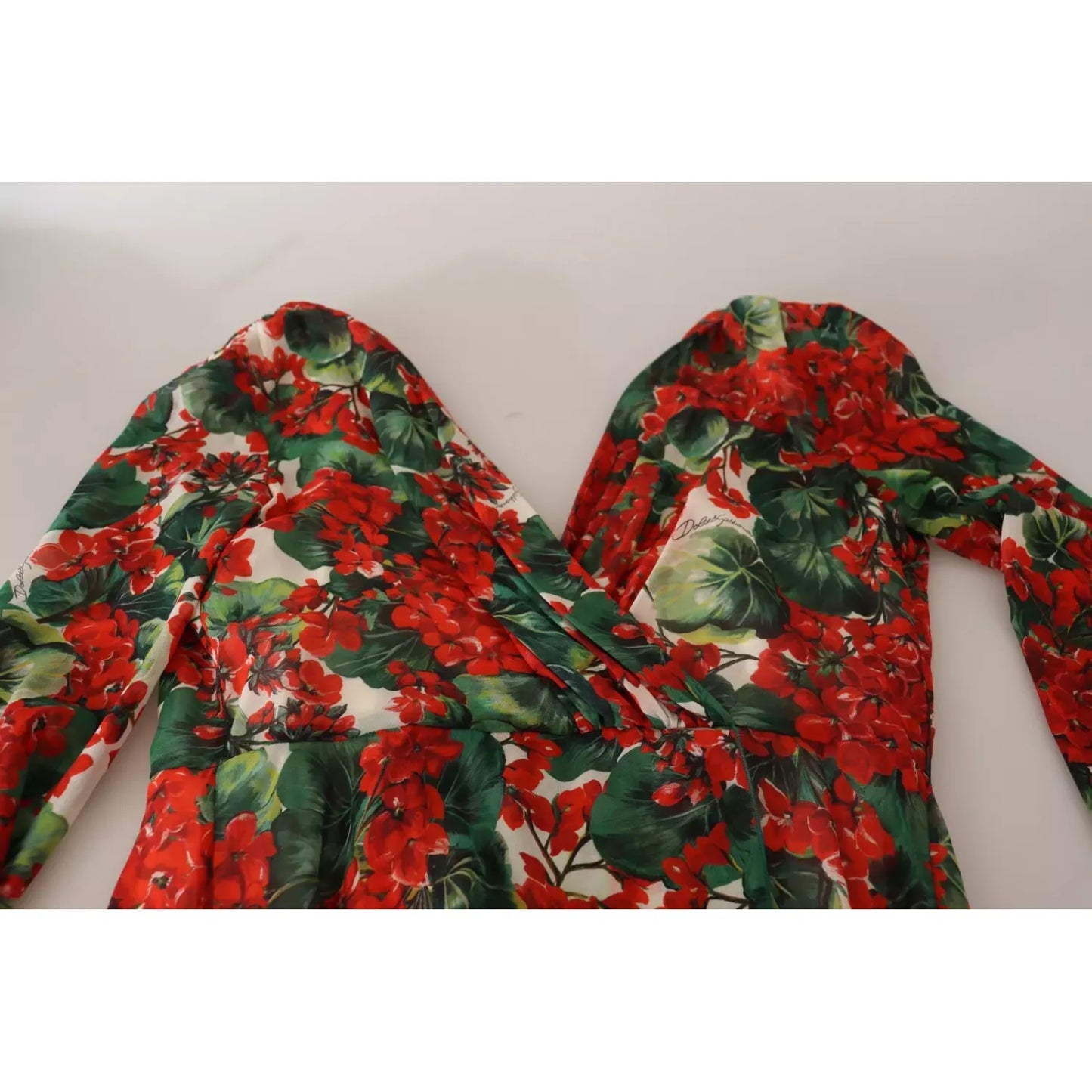 Dolce & Gabbana Multicolor Portofino-Print Shift Dress with red floral design on white silk
