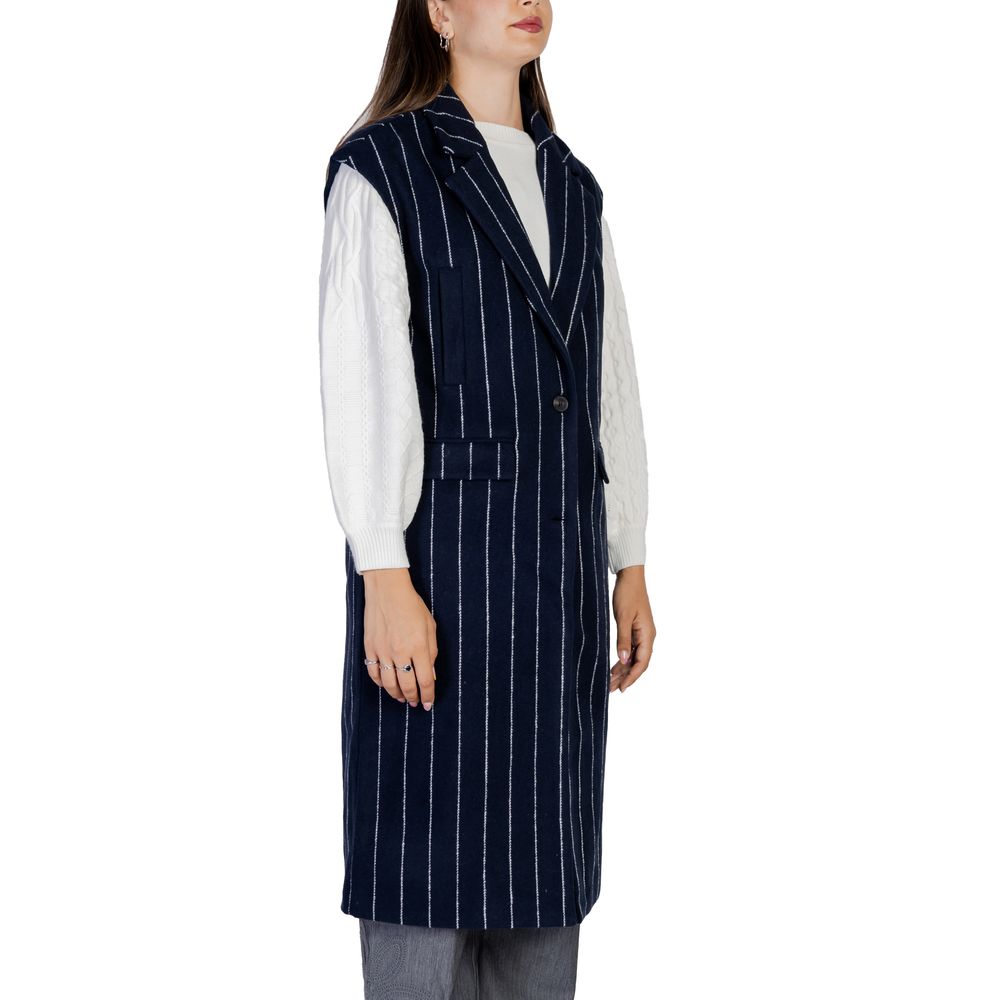 Woman wearing ICHI Blue Polyester Sleveless Jacket with pinstripe design and wide lapels