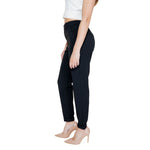 Vero Moda Black Polyester Pant for women, side view featuring spring/summer design, made of 62% polyester, perfect for a stylish look.