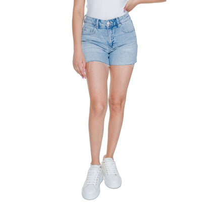 Vero Moda Light Blue Cotton Shorts with mid-rise waist and front pockets